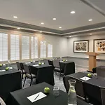 Hilton Checkers Los Angeles